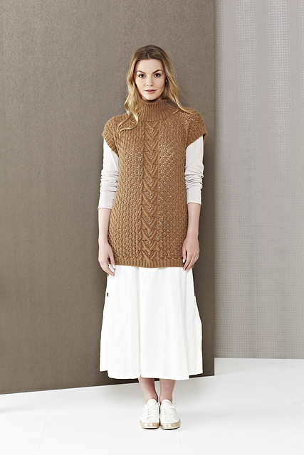 5494 Ladies poncho and Tunic