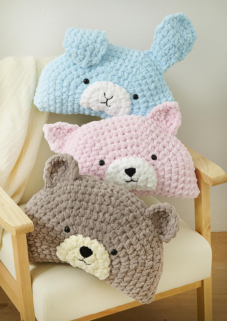 9218 Animal Pillows