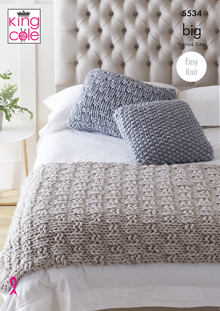 5534 Bed Runner and Cushions