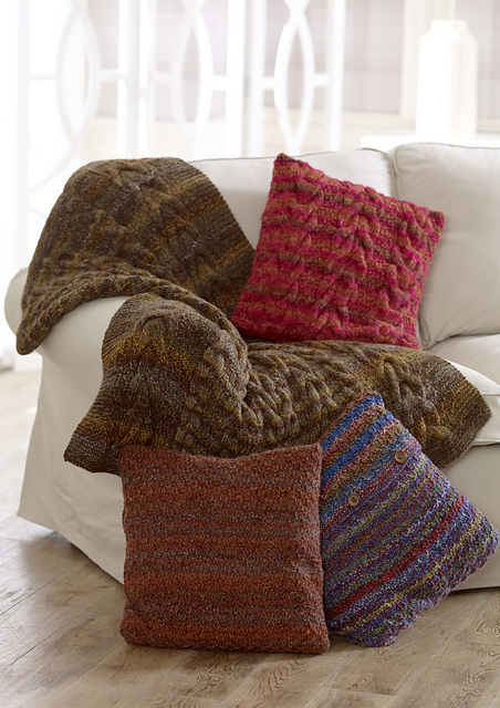 4665 Throw and Cushion Covers
