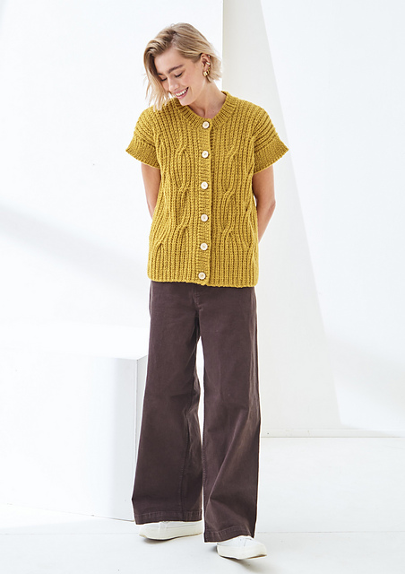 6507 Sweater and Waistcoat