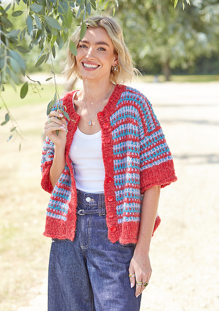 6593 Cardigan and Sweater