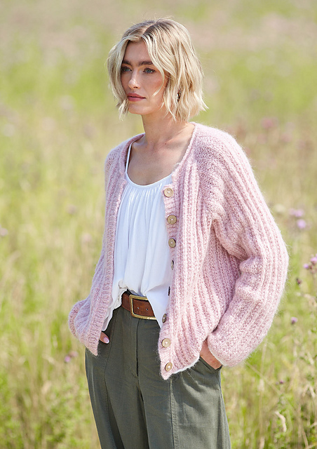6596 Sweater, Cardigan and Scarf