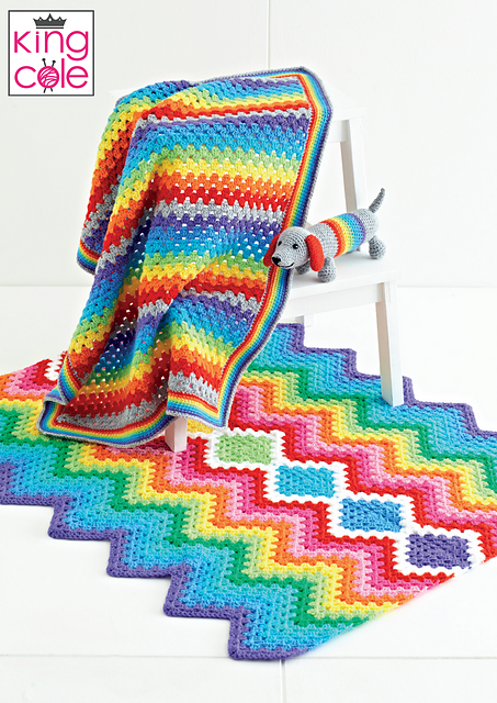 5502 Rainbow Baby Blanket & Sausage Dog Toy