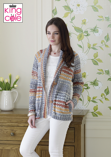 4546 Jacket, Sweater and Scarf
