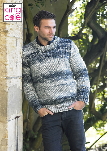 4293 Waistcoat and Round Neck Sweater