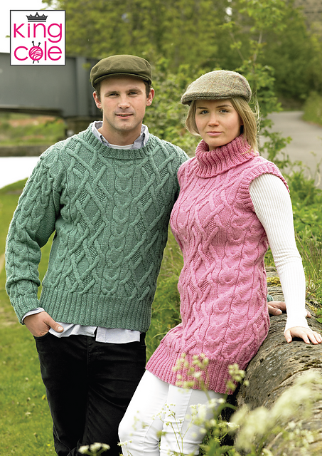 4371 Tunic and Sweater