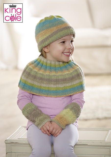 4575 Poncho, Neck Warmer, Wrist Warmers and Hat