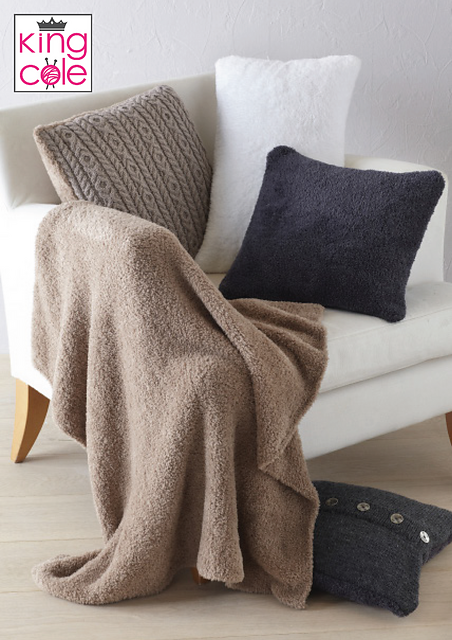5518 Cushions and Lap Blanket