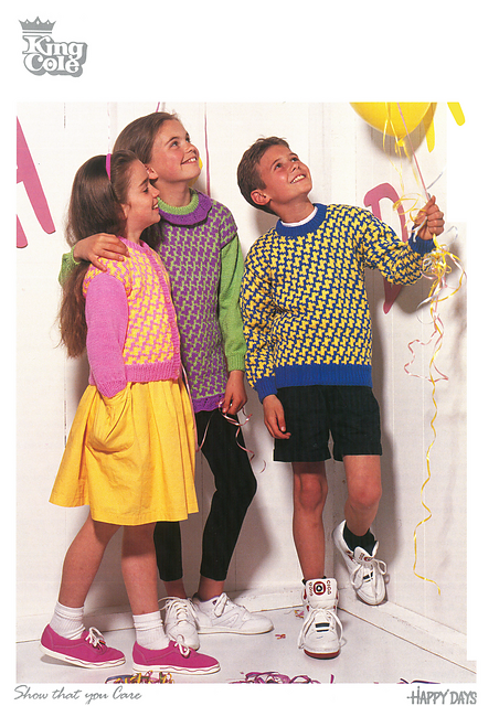2402 Sweater, Cardigan and Tunic