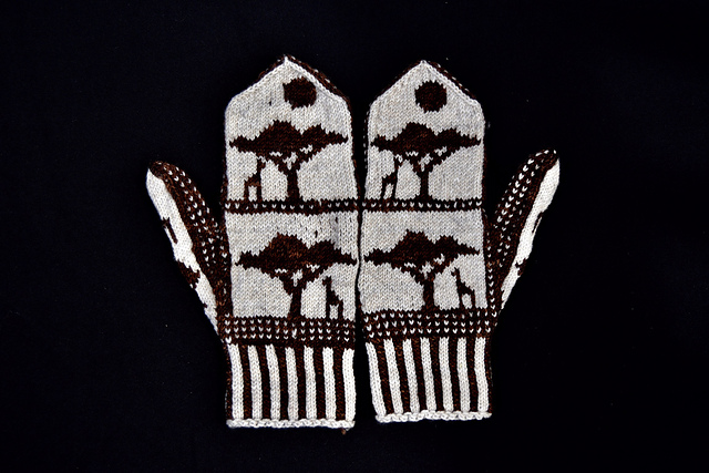 Twiga Mittens