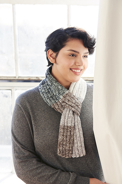 Gradient Keyhole Scarf