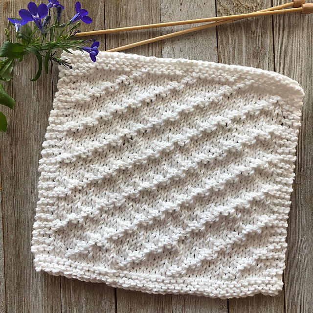 Ravelry Ripples Dishcloth pattern by The Kitchen Sink Shop