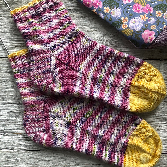 Wild Pansies Socks