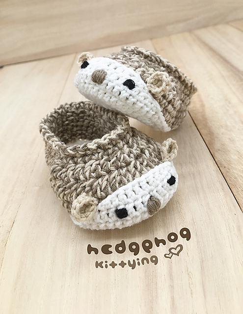 Hedgehog / Porcupine Booties