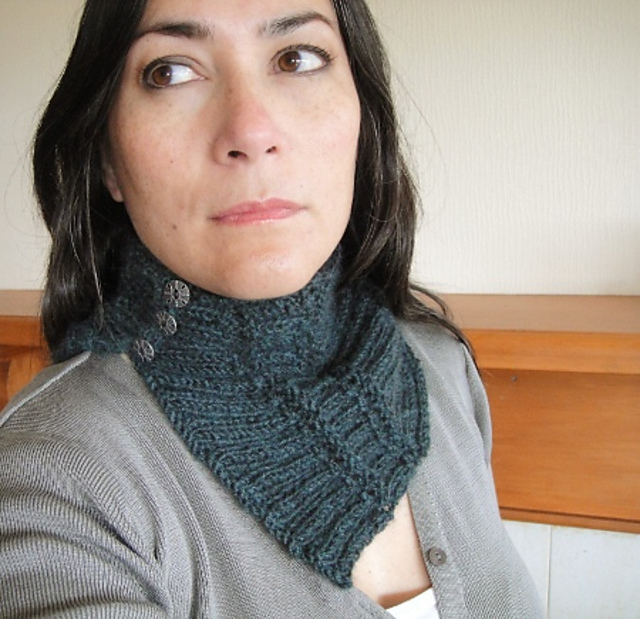 Mythral neck warmer