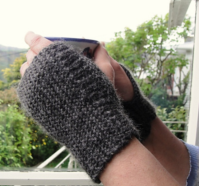 Easiest wrist warmer gloves