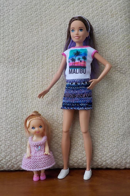 #1103 Skirt and tank top for Skipper