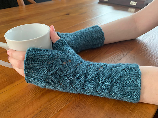 Mount Hope Mitts Fingerless Gloves