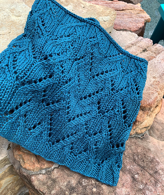 Laurel Cowl