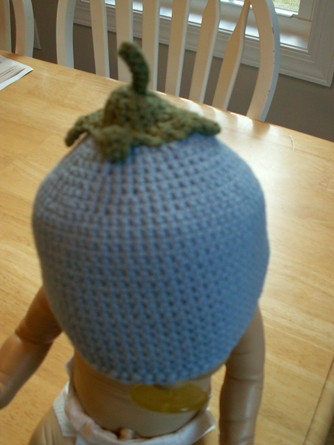 Tiny Eggplant Hat and Mitts