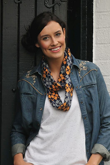 Autumn Argyle tube scarf
