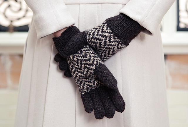 Tweedy Gloves