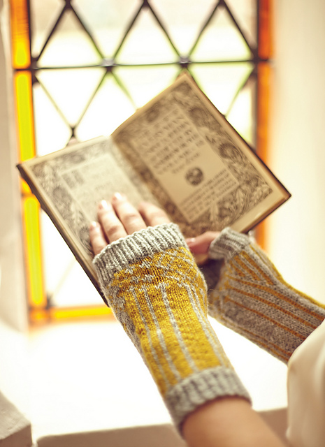 Ballads & Sonnets Mitts