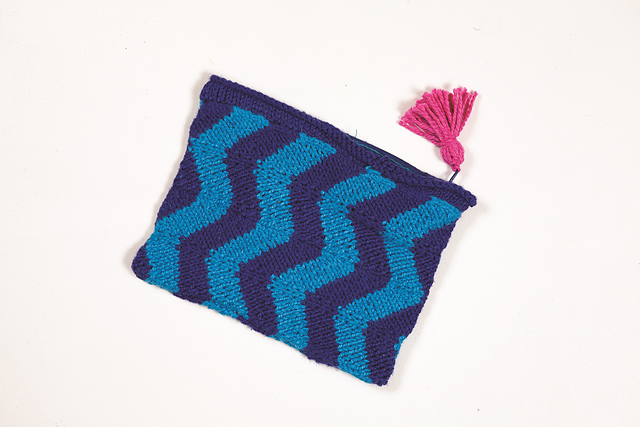 Ripple Clutch - Knit