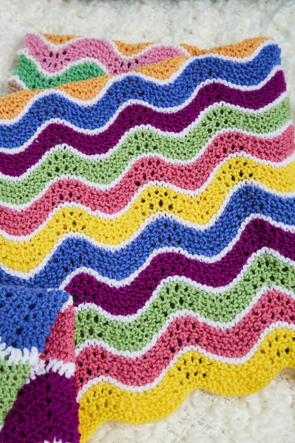 Rainbow Waves KAL