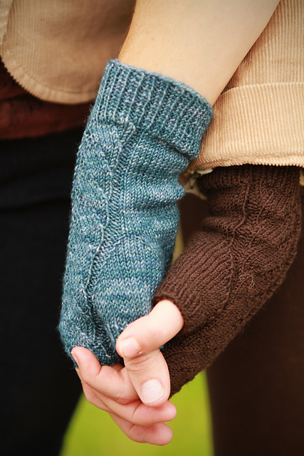 Tahquamenon Falls (mitts)