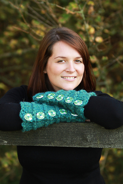 Chunky fingerless mitts
