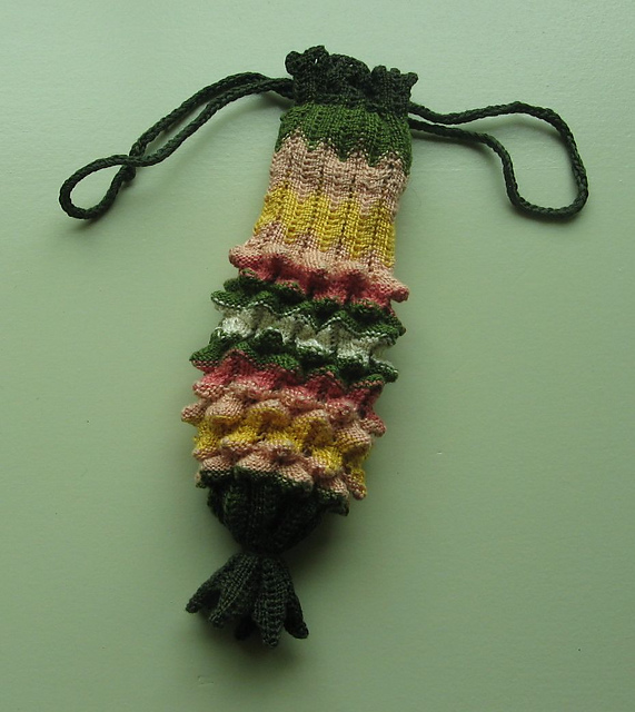 Porcupine Knitting for a Purse
