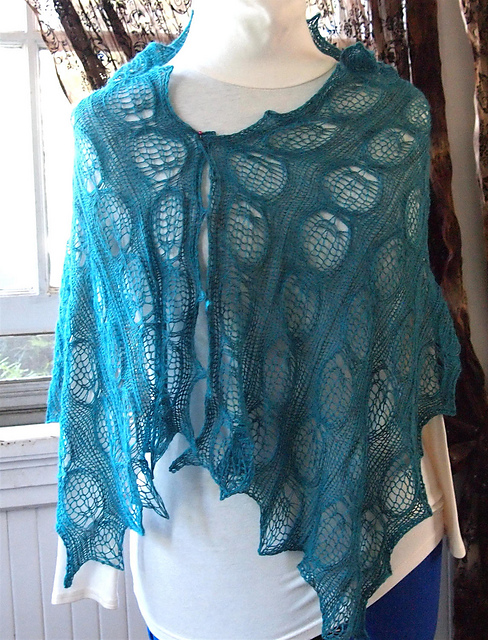 Ravelry: Fern Scarf pattern by Grace Mcewen