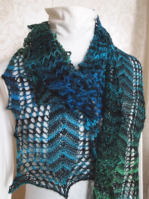 Ebb Scarf