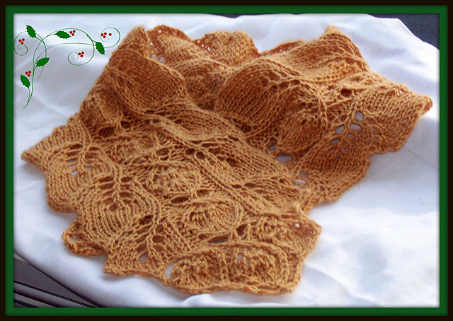 Rosebud Neckwarmer