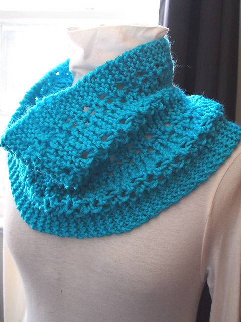 Spring Time Cowl