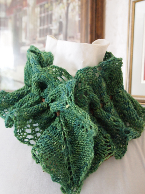 Vine Cowl