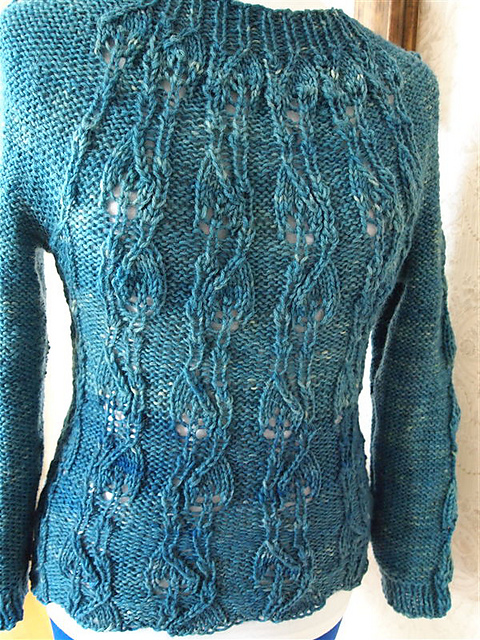 Leafable Pullover