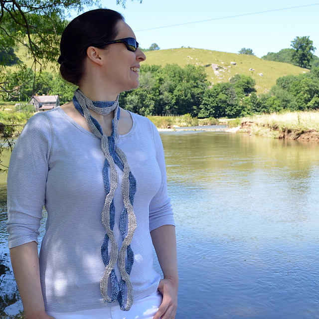 Ravelry: River Bend pattern by Lindsay Lewchuk