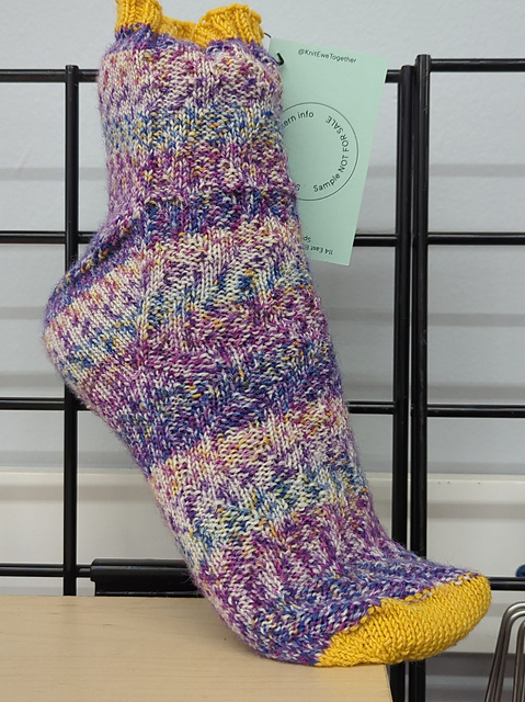 Travelers Rhapsody Socks