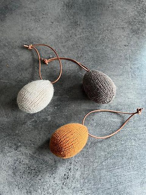 Easter egg knitted