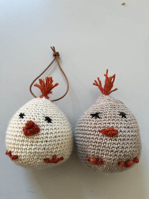 Easter chickens