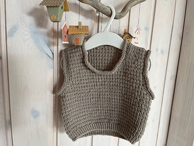 Baby vest no 2