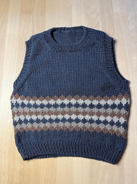 Vest and slipover for kids