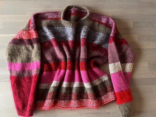 Sweater for women yarn scraps