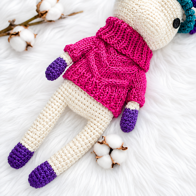 LUNA - Antler Cable Doll Sweater