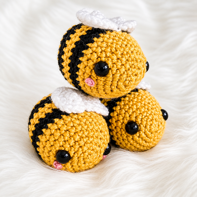 Amigurumi Bee