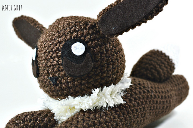 Pokemon Flat Eevee Amigurumi