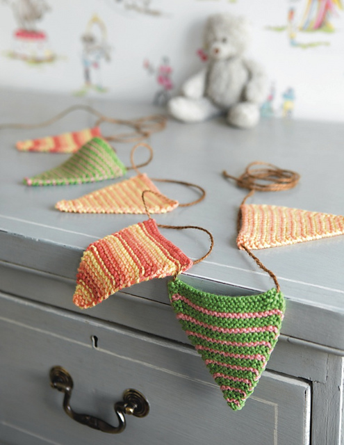Penant Garland